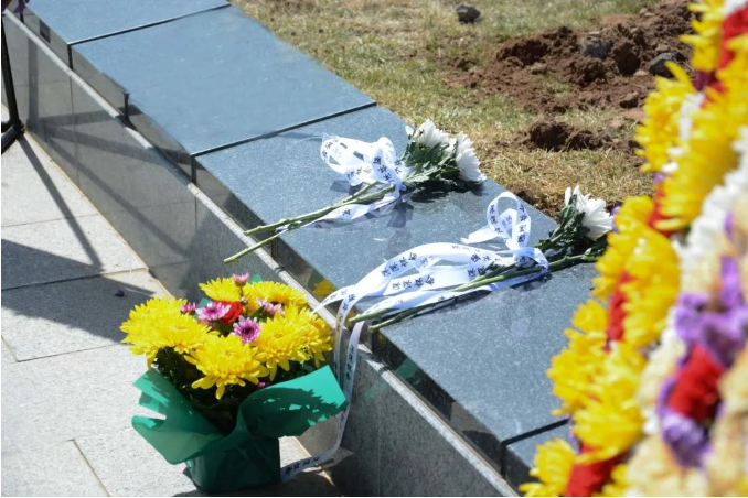 1743987699213312.png image.png